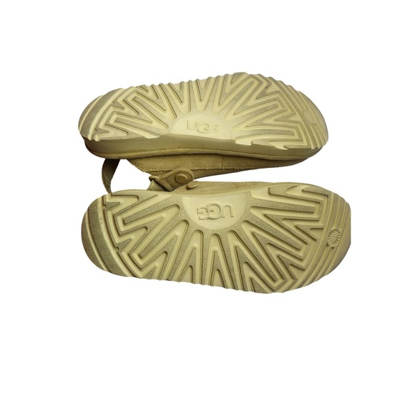 UGG GoldenCoast Clog Mustard Seed Tan Suede Adjustable Strap Sandals Size 4 - Picture 9 of 10